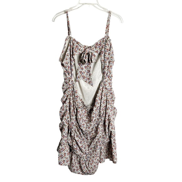 Fashion Nova - Ruched Tie Back Ditsy Floral Dress - Sz. 2X - Picture 2 of 7
